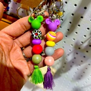 Handmade silicones beads